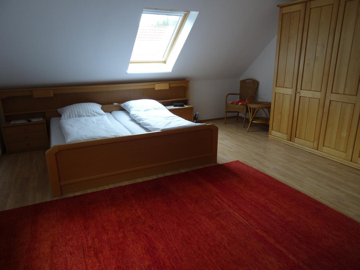 Bei Ute Und Peter Apartment Westerstede Luaran gambar
